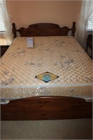 Queen Wooden Bed/Nice Mattress
