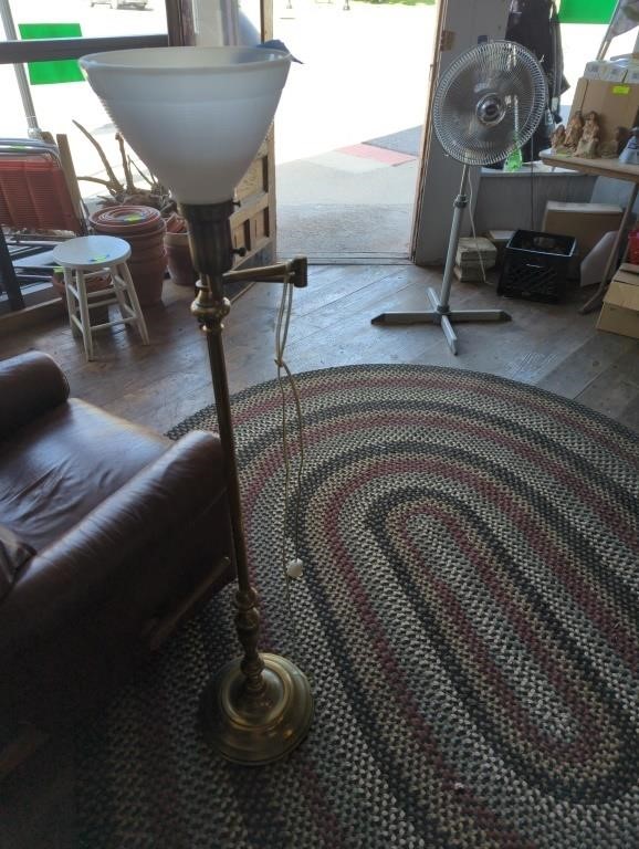 Old pivoting lamp