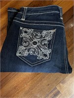 New without tags Nine West jeans. Boot cut with