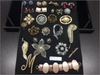 Tray of Vintage & Mid-Century Jewelry