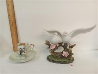 Teacup/Saucer Japan, Dove Figurines Wellington