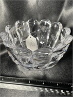 50% OFF! VTG Mikasa Crystal Petal Bowl