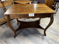 Antique Quarter Sawn Library Table With Drawers