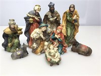 9 Porcelain Figures Nativity Set