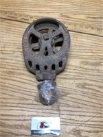 Barn pulley