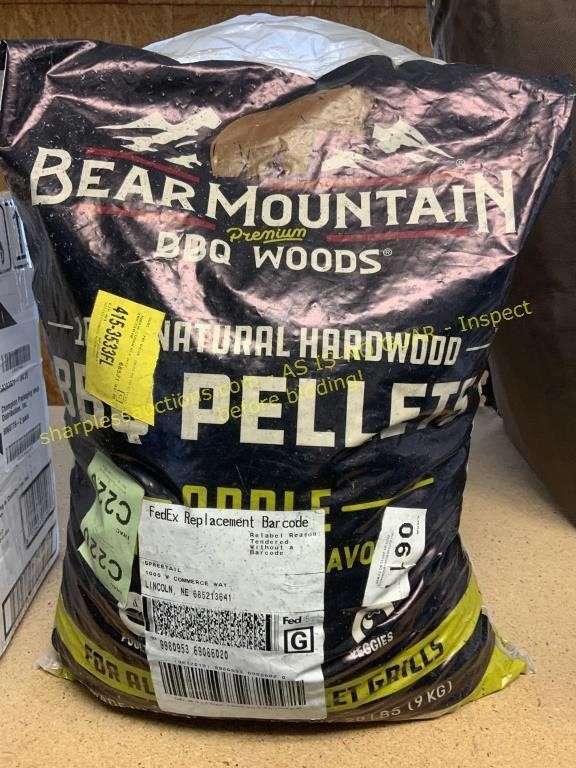 Apple hardwood BBQ pellets