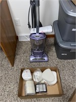 Shark vacuum cleaner with extra filter, tested