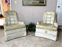 VINTAGE CHAIRS AND ARTIFICIAL PLANT