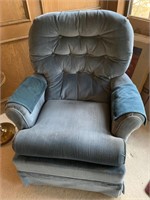 Swivel rocker by best chairs of Ferdinand IN.