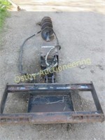 Mustang Skid Loader posthole Auger w/2 bits