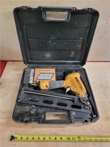 Bostitch Angle Finish Nailer with Nails and Case