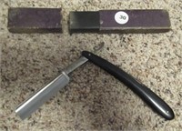 Blue Steel Special straight razor with box.