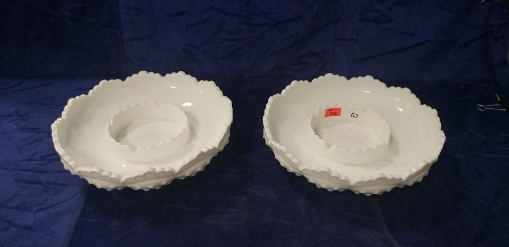 (2) Fenton Bowls (8" Diameter)