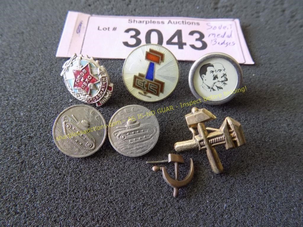 Collection vintage Russian pin backs  and