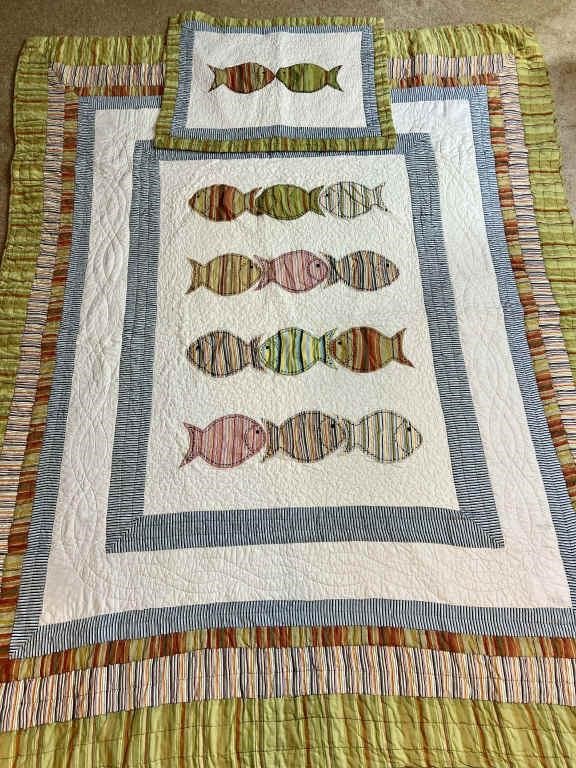 Twin Size Bed Fish Quilt & Sham #2 10C