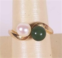 14k gold jade and pearl ring