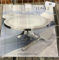 Towle Polished Alum & Mother of Pearl Cake Stand