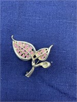 Vintage pink stones brooch