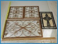 5- METAL OUTDOOR WALL DECOR