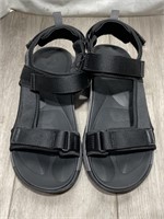 Dockets Men’s Sandals Size 9
