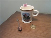 RCMP 22k gold trim mug, spoon, medallion
