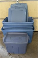 Plastic storage totes