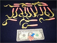 20ct Ruber Worms Pink & Yellow