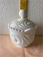 Kemple Lidded Candy Dish