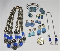 Lot Vintage Costume Jewelry Necklaces Earrings