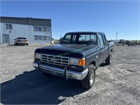 1988 Ford F-150 Extended Cab 4WD Pickup