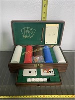 Poker set with dice and cards