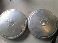 ford and Opal hubcaps( total of 3)