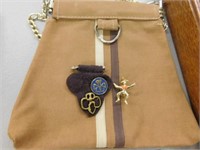 Brownie purse - pins