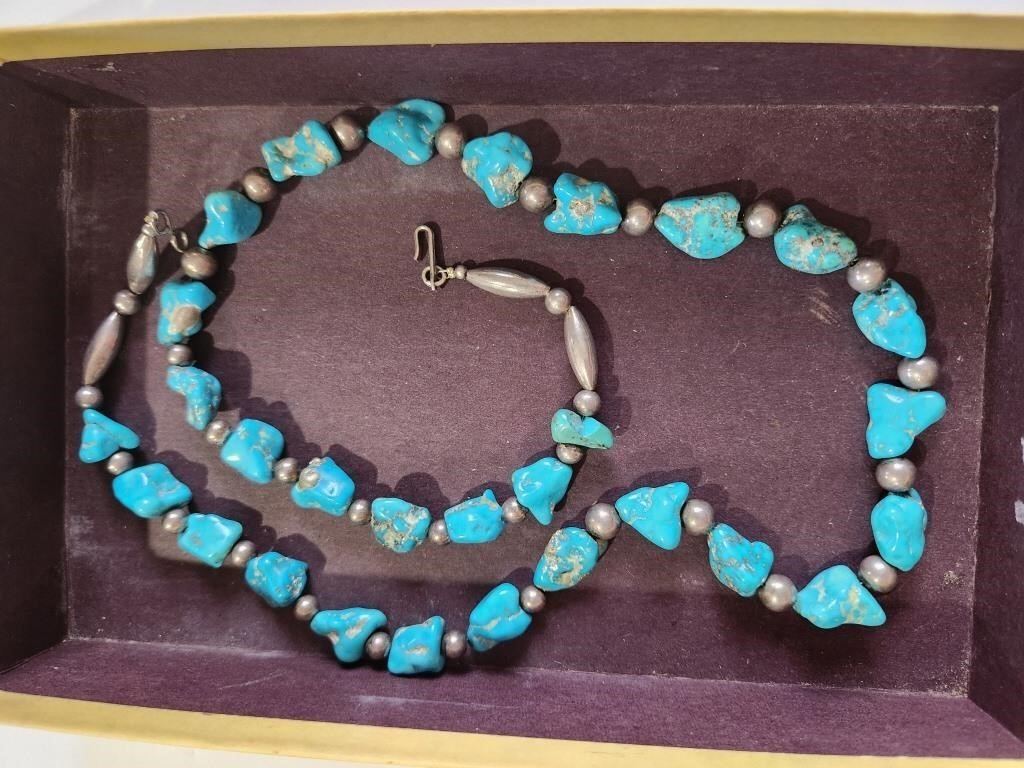 Silver & turquoise necklace 28"