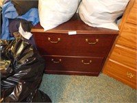 2 DRAWER CHEST