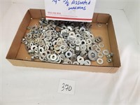 lot of assorted washers