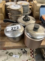 POTS/ PANS LOT WITH LIDS