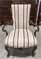 (Q) Floral design chair. Seat measures 23” x 20”