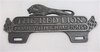 Metal Red Lion tag topper