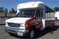2006 Ford F450 Bus