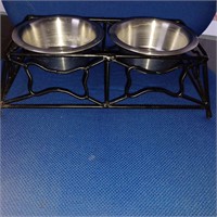 Raised Pet Bowls wtih Double Food and Water Feeder