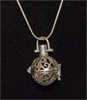 Silver Color Chain With Locket/Diffuser