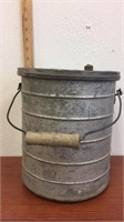 Vintage metal Minnow bucket 11” tall