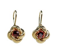 10K Yellow gold front clasp garnet knot lever