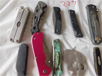 19 pocket knives