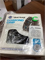YakTrax diamond grip traction shoe covers M
