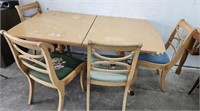 (AK) Wooden Table w Chairs
