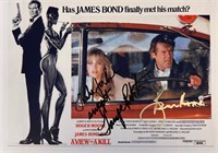 Autograph COA 007 Roger Moore Photo