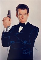 Autograph COA 007 Pierce Brosnan Photo