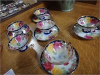 5 Hand Painted Oriental Teacups & Saucers